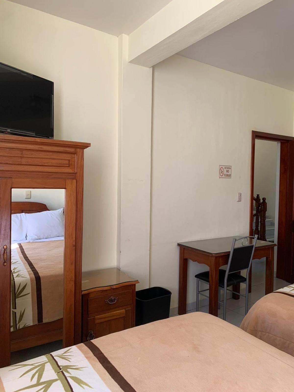 Hotel Renacimiento Comitan de Dominguez Esterno foto