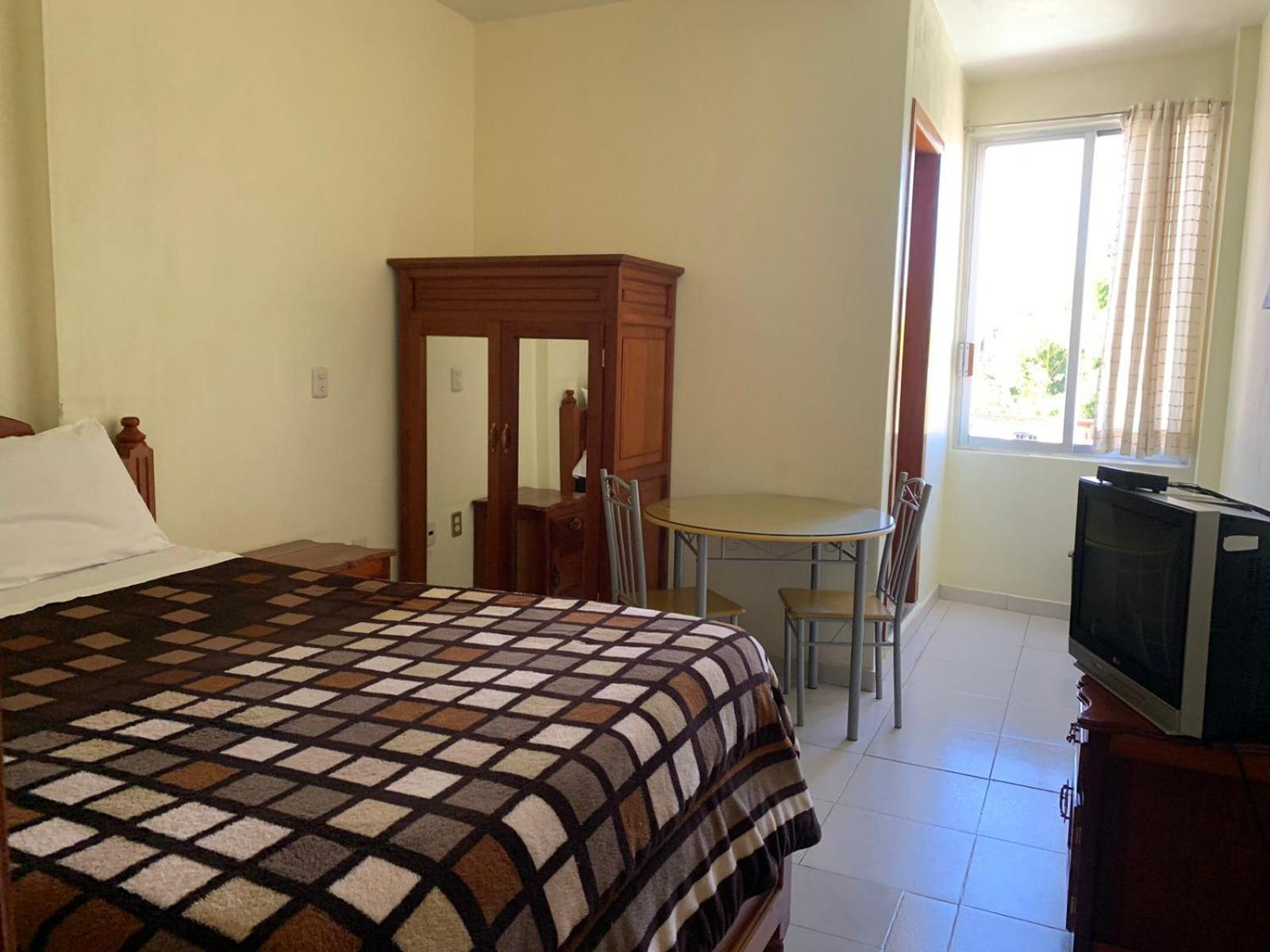 Hotel Renacimiento Comitan de Dominguez Esterno foto