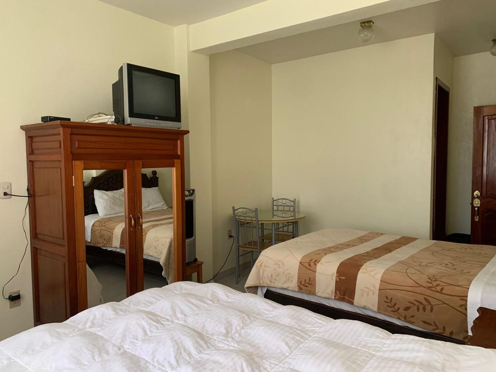 Hotel Renacimiento Comitan de Dominguez Esterno foto