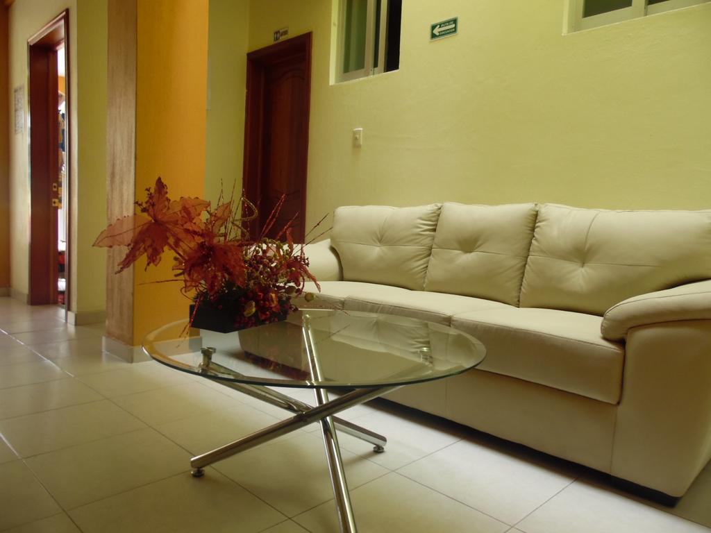 Hotel Renacimiento Comitan de Dominguez Esterno foto